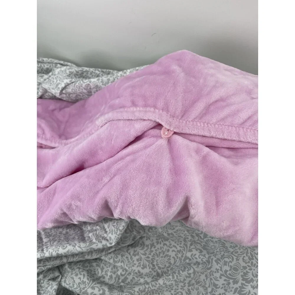 New! Hello Kitty Packable Plush Throw 60/45‎ inch PINK Blanket Christmas NWT
